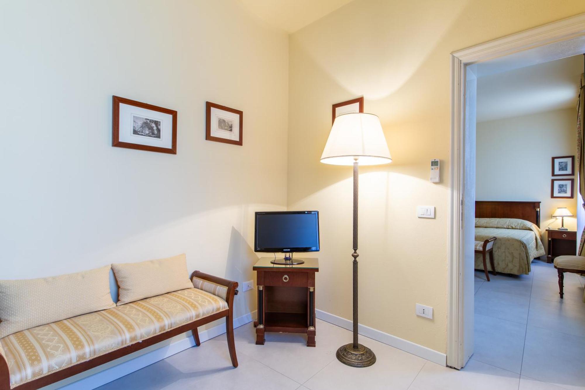 Sant'andrea Hotel 3*